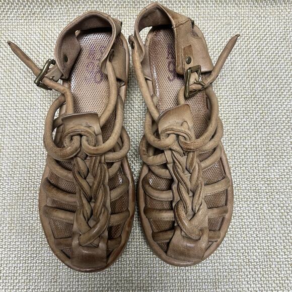 $260 Free People A.S. 98 Sandals Tan Strappy Ankle Sz 37 Comfy Wedge Beige - Picture 13 of 16